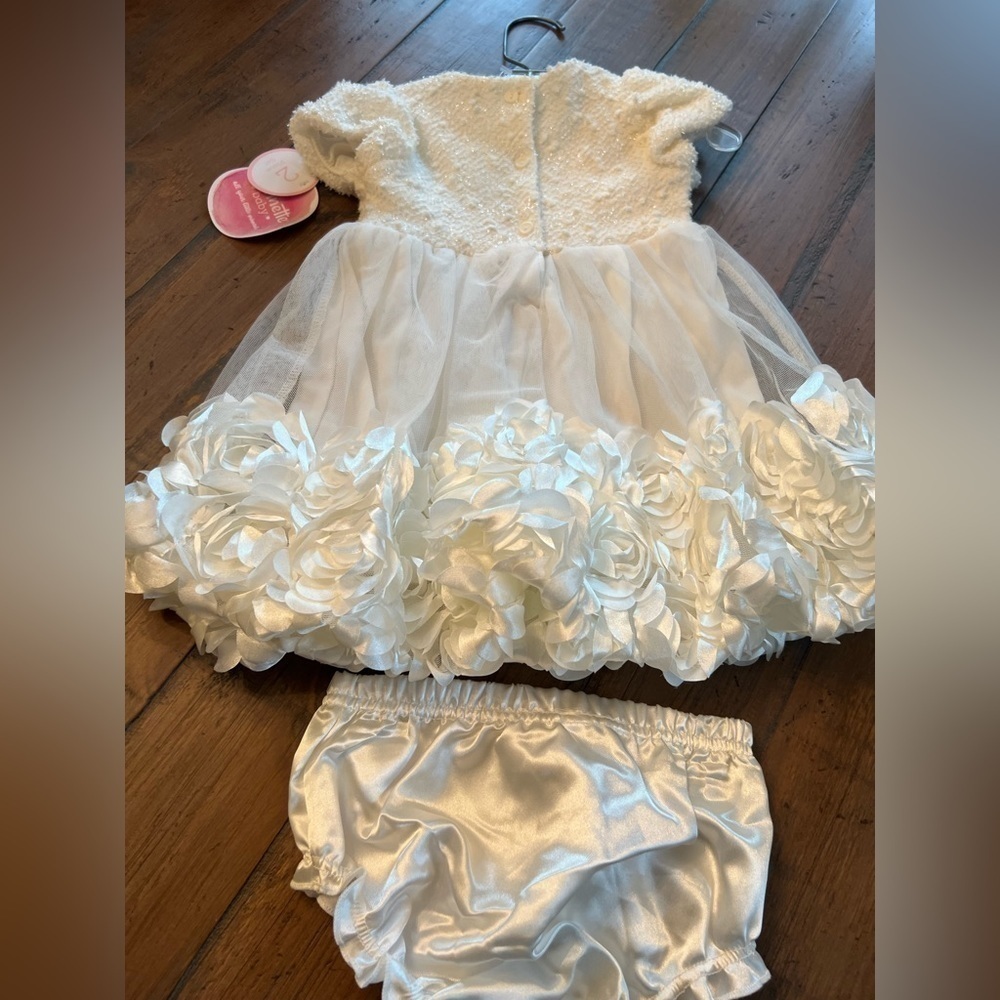 🌟SALE🌟. Nannette baby formal 2 pc dress size 18M - Picture 8 of 12